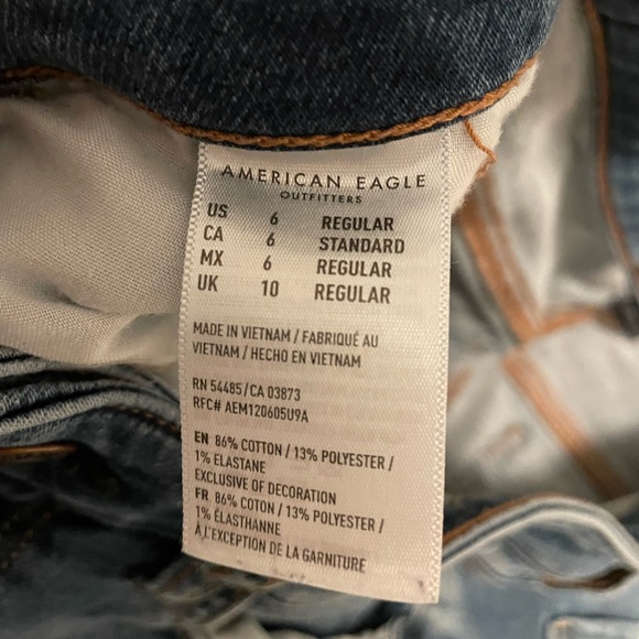 American Eagle Skinny Jean - Picture 3 of 3